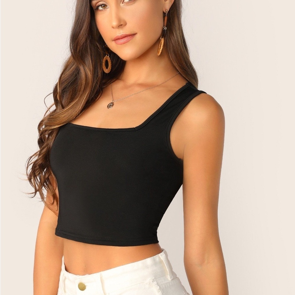 Black Small Ribbed Tank Top - Picture 1 of 3